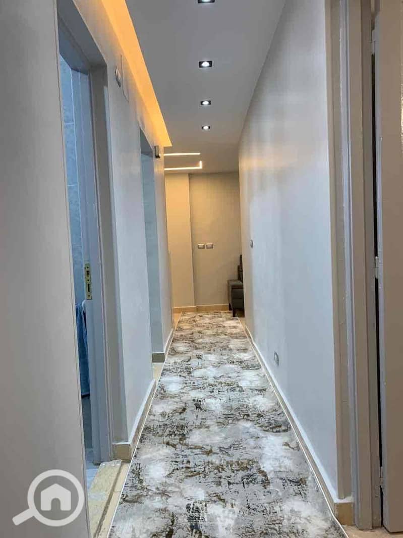 3 faa152f5-da12-4b64-9f93-8af926e5b016. jpg