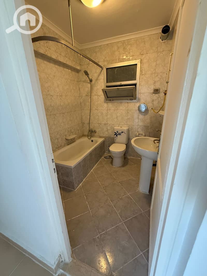 4 WhatsApp Image 2025-11-28 at 17.55. 50_753480f2. jpg