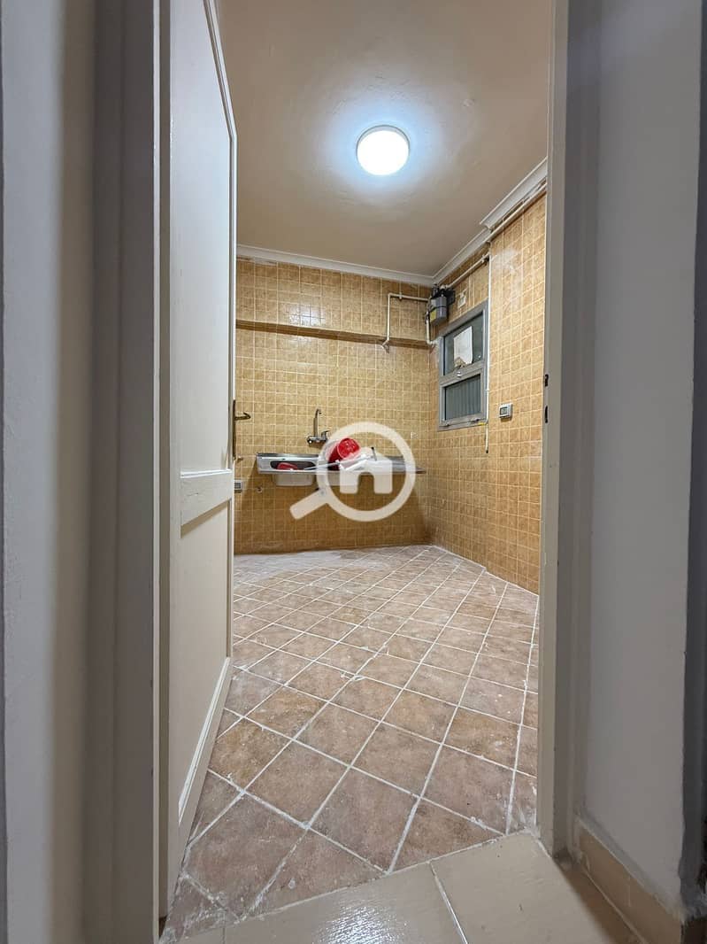 7 WhatsApp Image 2025-11-28 at 17.55. 51_2ffed820. jpg