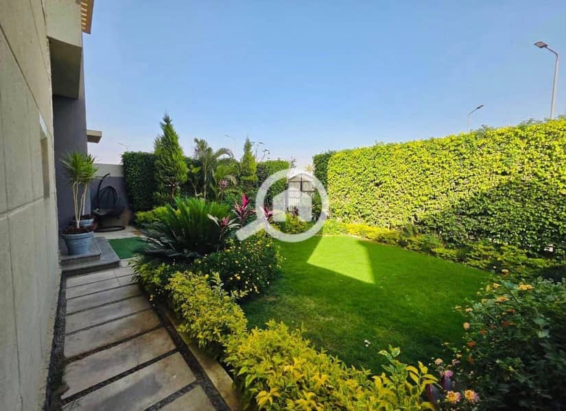 8 53367935-88fa-4ded-bc49-ac732534ae48. jpeg