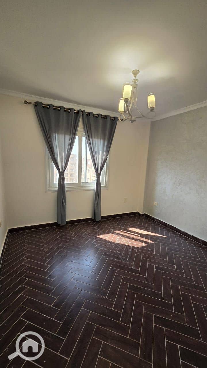 7 687400d5-e52b-4cda-97c6-1f4293195c10. jpg