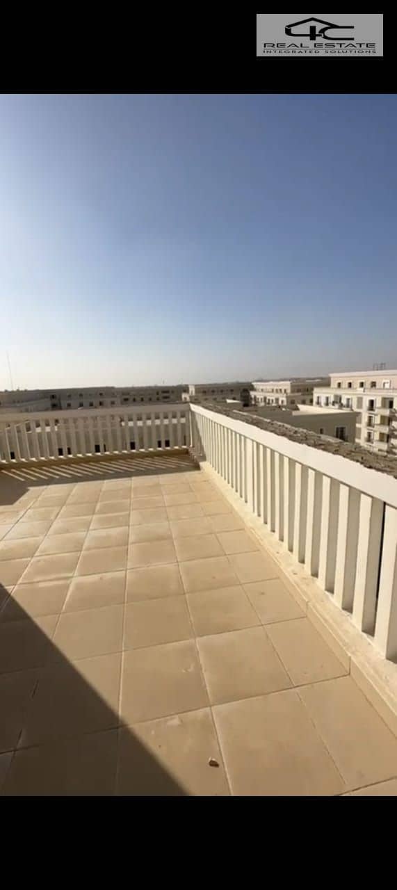 8 WhatsApp Image 2025-11-28 at 18.14. 09. jpeg