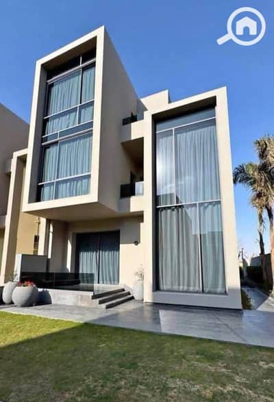 4 Bedroom Villa for Sale in New Cairo, Cairo - IMG_9844. jpeg