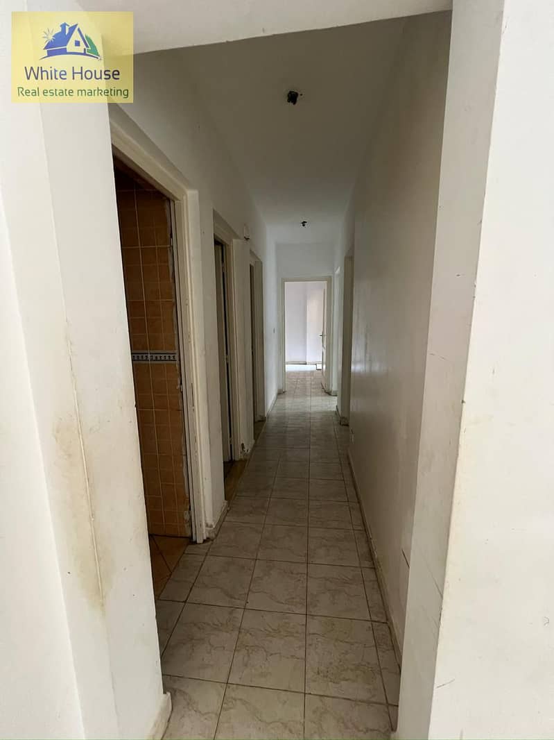 10 WhatsApp Image 2025-11-14 at 3.57. 43 PM. jpeg