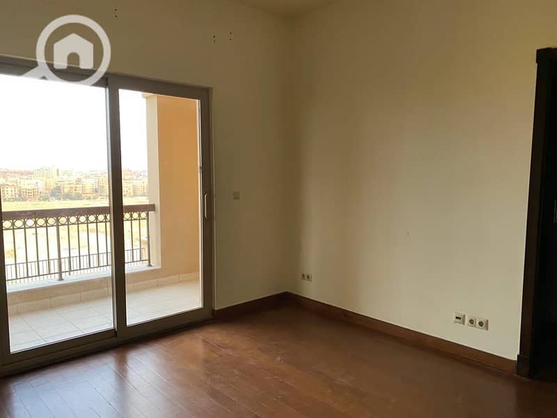 11 cea8fe93-f024-4e36-b0ce-8db097a7b099. jpg