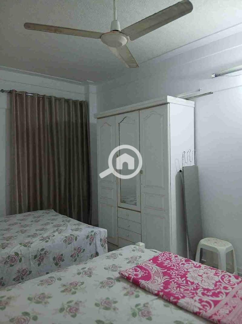 7 received_3748554421942909. jpeg