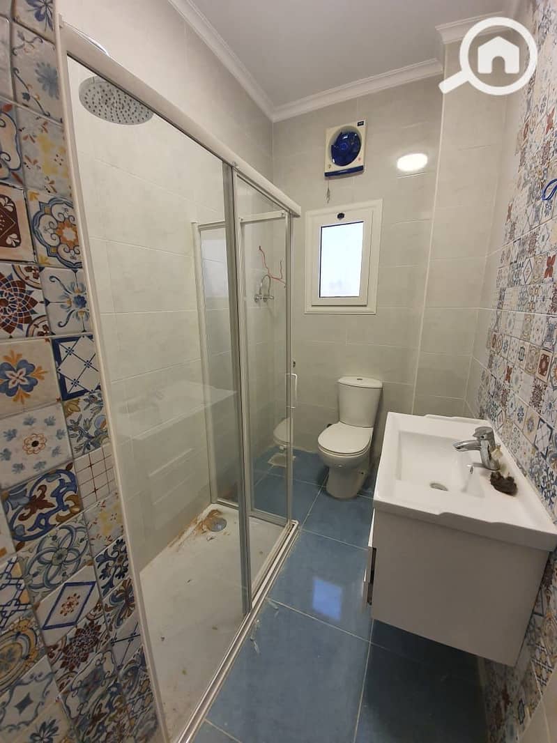 8 4c53e589-6137-4824-ba47-3119ab5d29b7. jpg