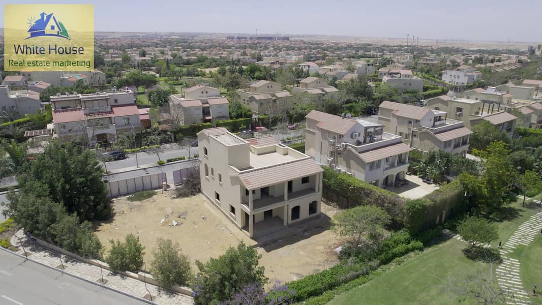 16 a8ea56e2-5bfe-4816-8daf-81d64f417dc4. jpg