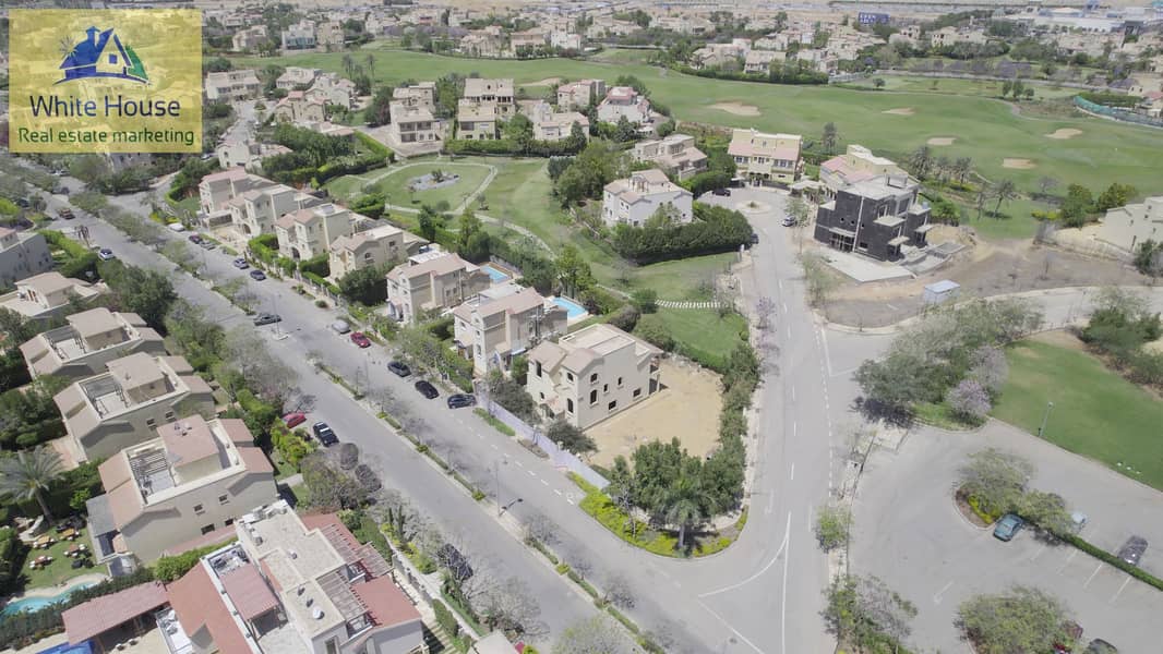 20 b426c6df-4732-49a6-8f41-79bbcc010f06. jpg