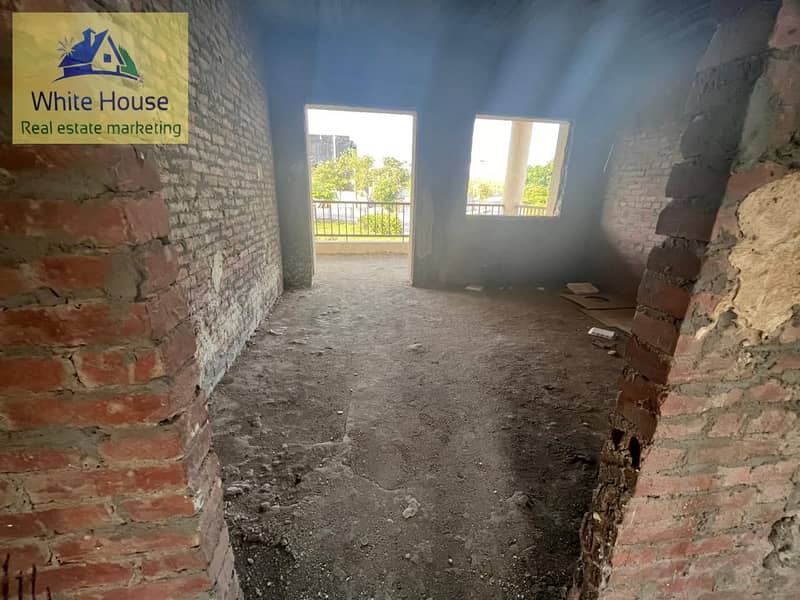 28 8d6db364-23ec-4b33-b769-4f4bf8da3861. jpg