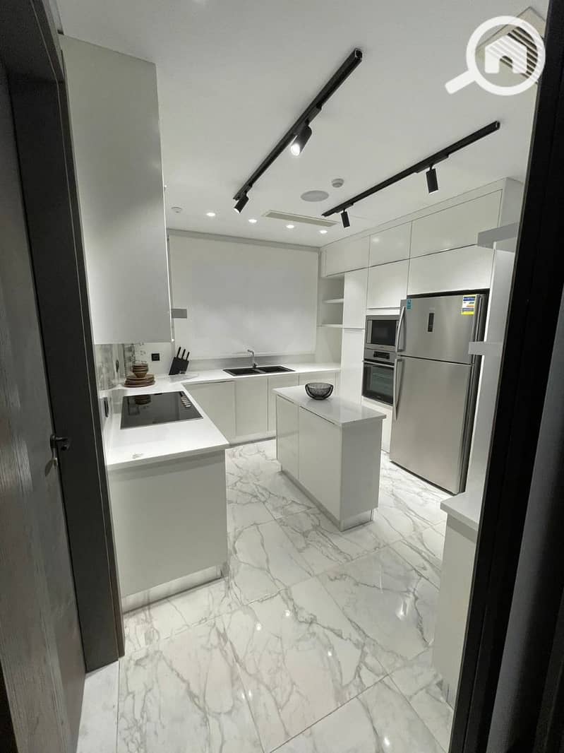 5 ac0c3692-5e5e-490a-b8a7-f5cfbd6d12cf. jpg