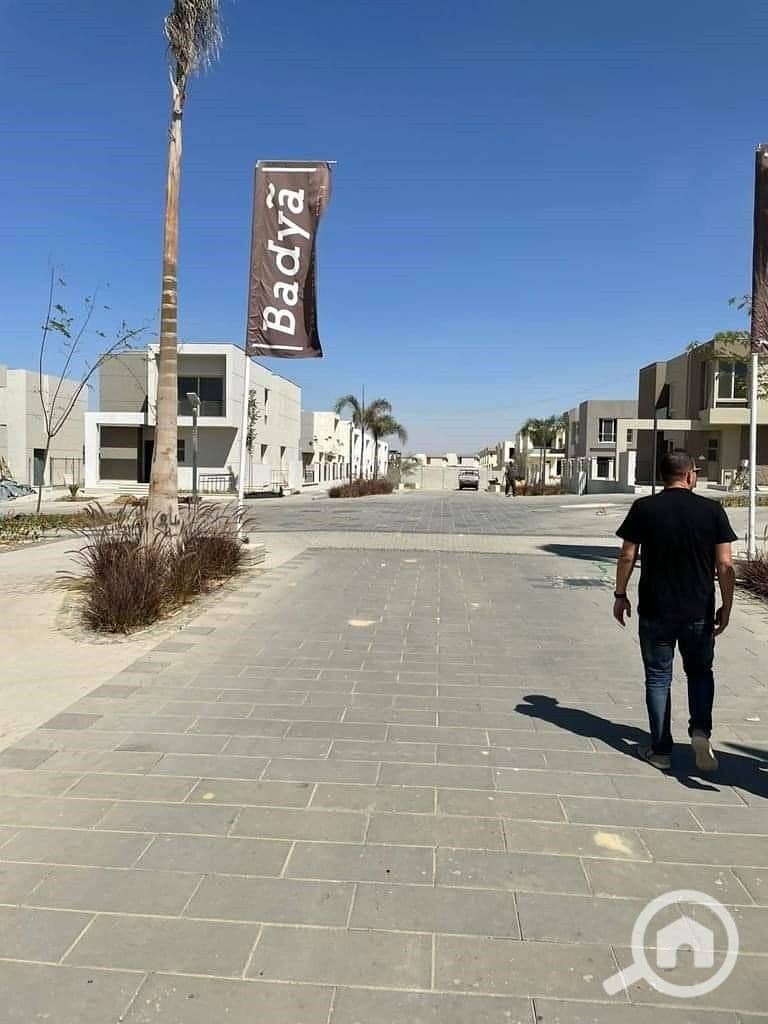 8 7e675742-d222-4f64-bb32-458b73a419d7. jpg