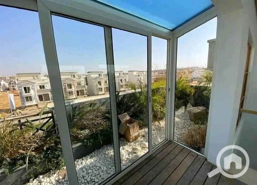 5 WhatsApp Image 2025-02-11 at 12.04. 05 PM. jpeg