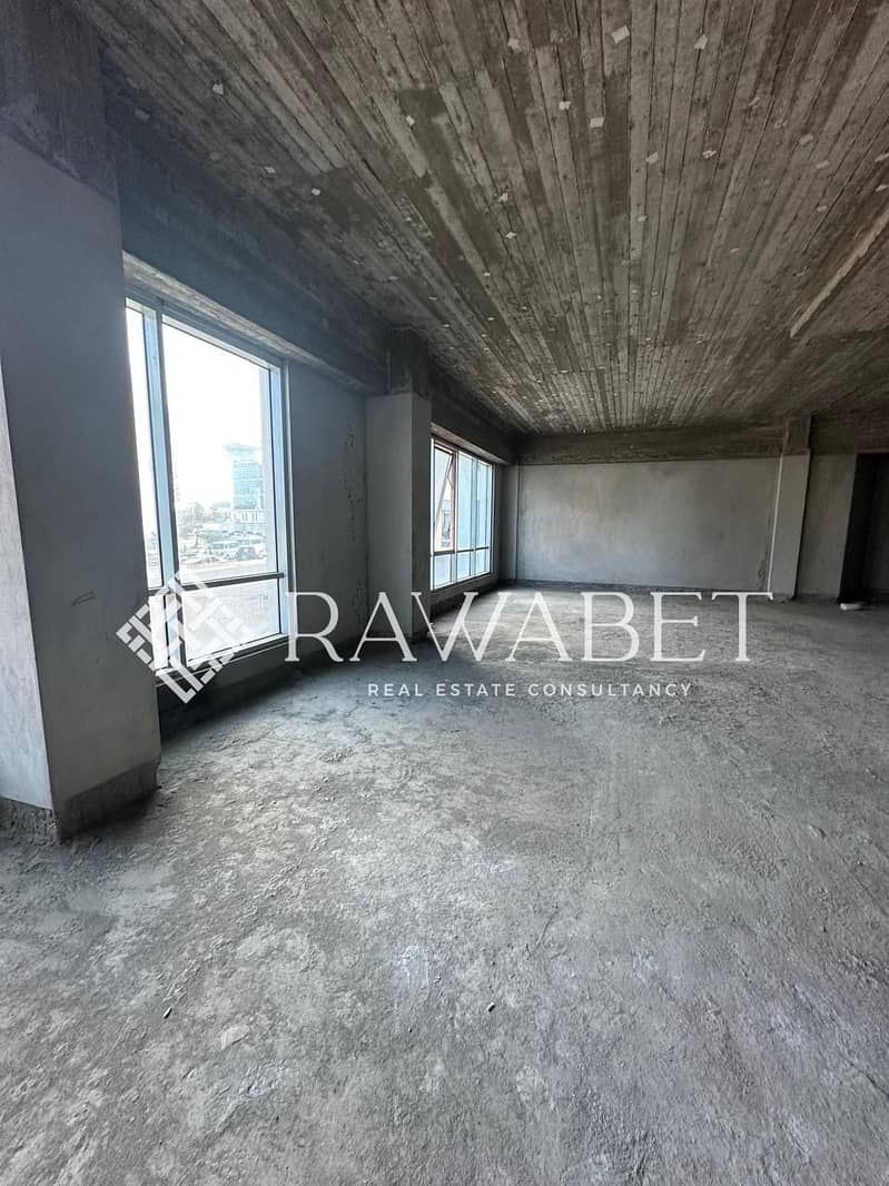 2 4e1529b5-4935-4ad1-aafc-7a7b27822aa8. jpeg