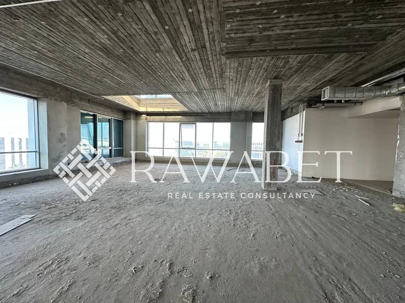 10 ccd0925d-c509-4551-aa5e-d9fa6532f9ae. jpeg