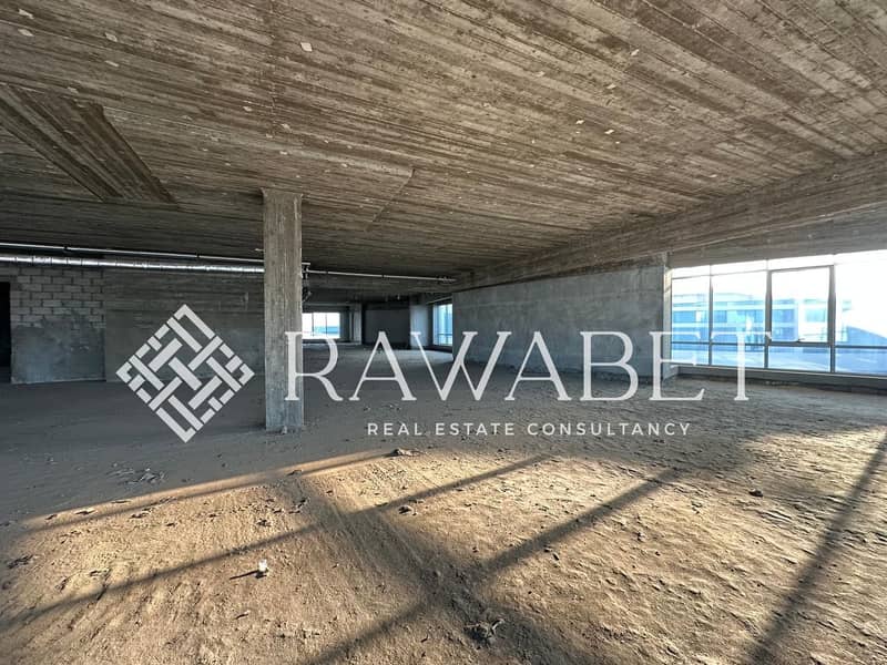 14 c840005e-9719-4648-b627-117dc72cedce. jpeg