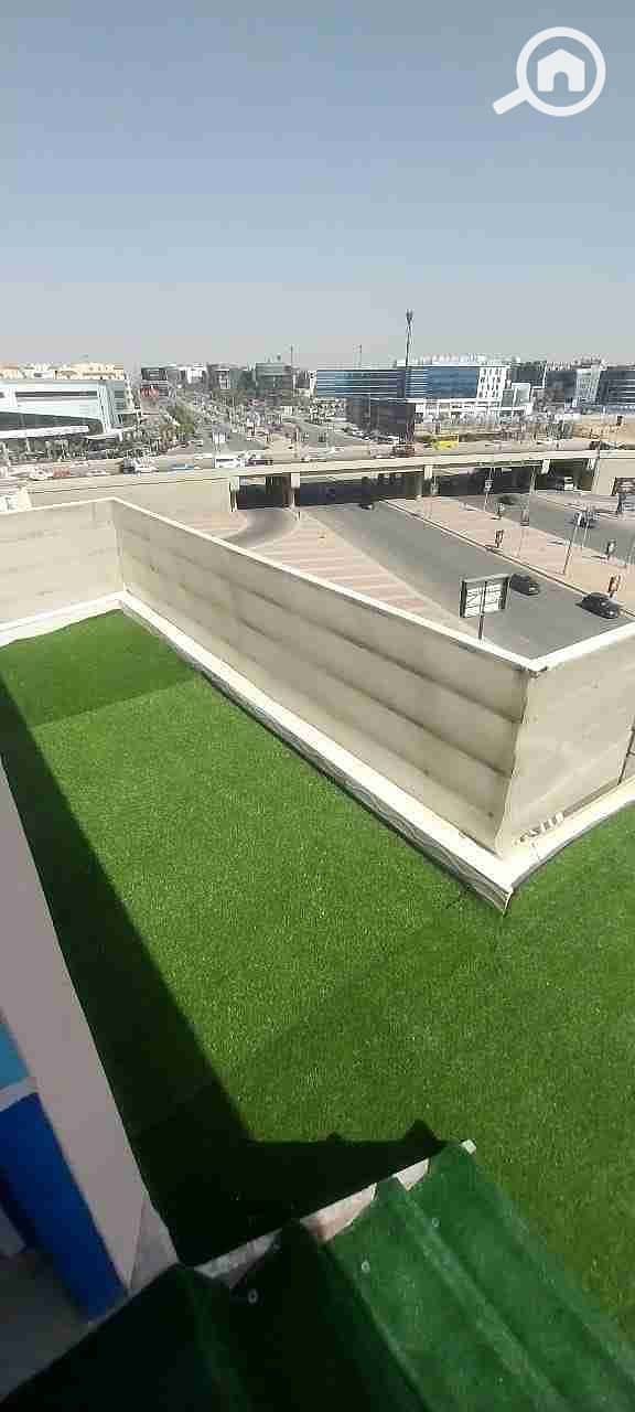 10 8UbbX31Gi1rhTbuU6rrbitbXiLtg9L0noZrAxCXD