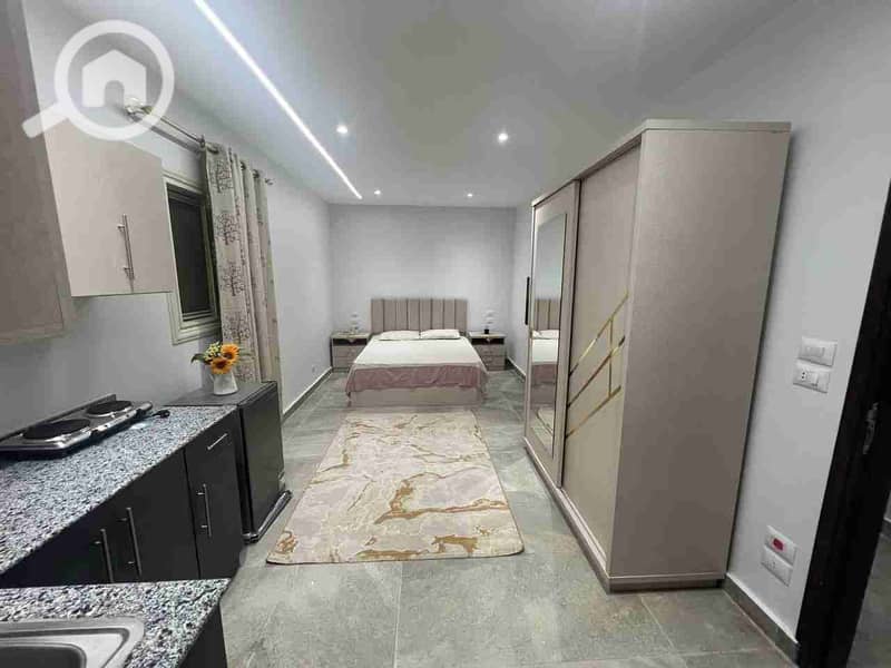 1000110196. jpg 1000110196. jpg