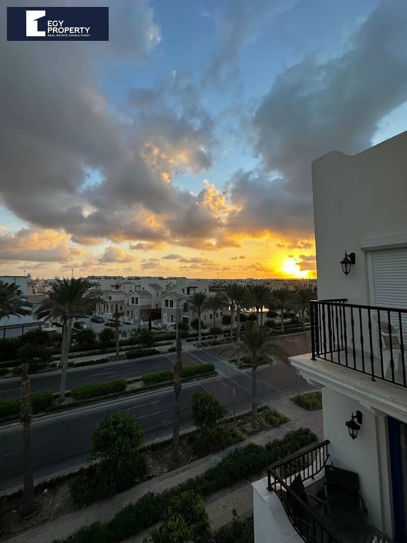 4 greek village 1. jpg