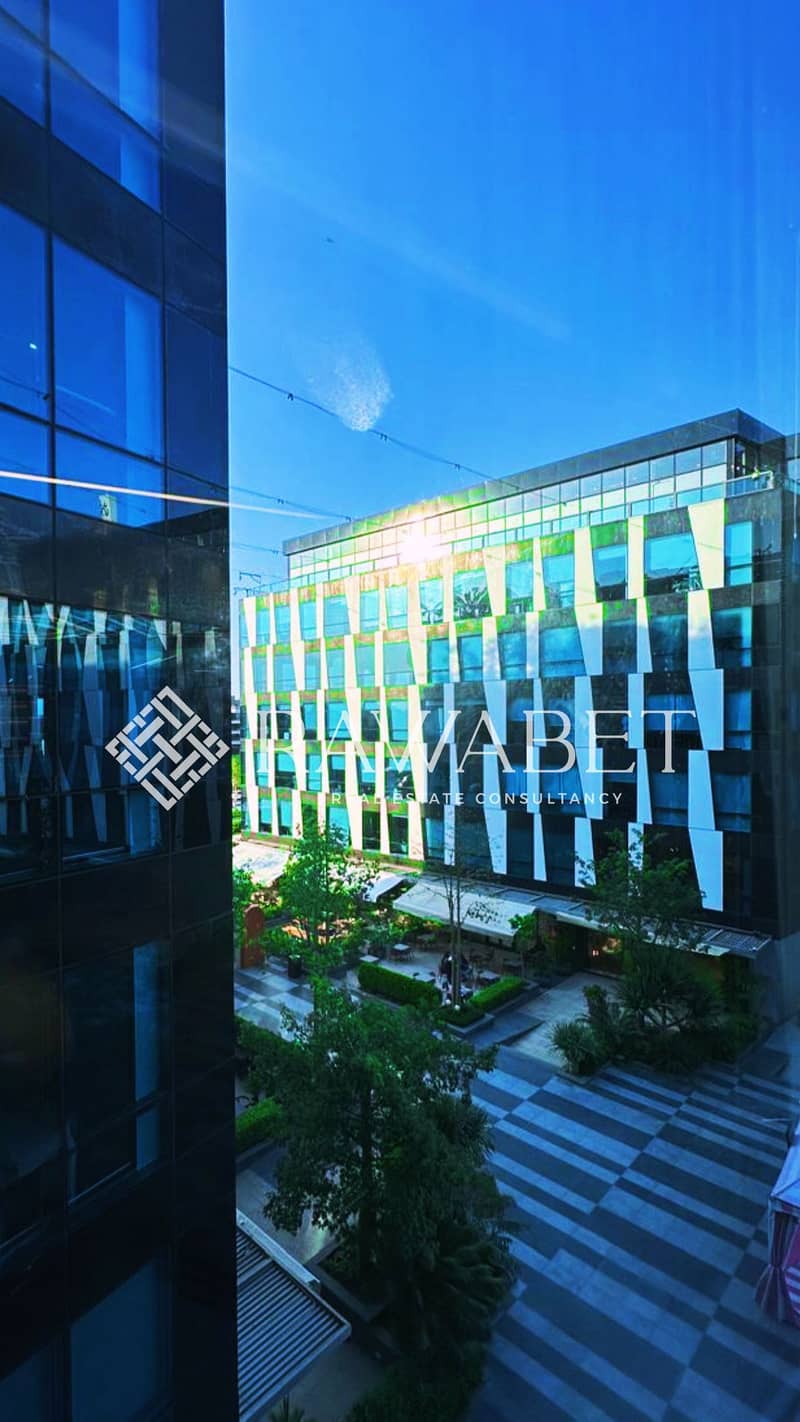 2 108A5048-E688-499E-8C4F-D551EF75EA8C. jpeg