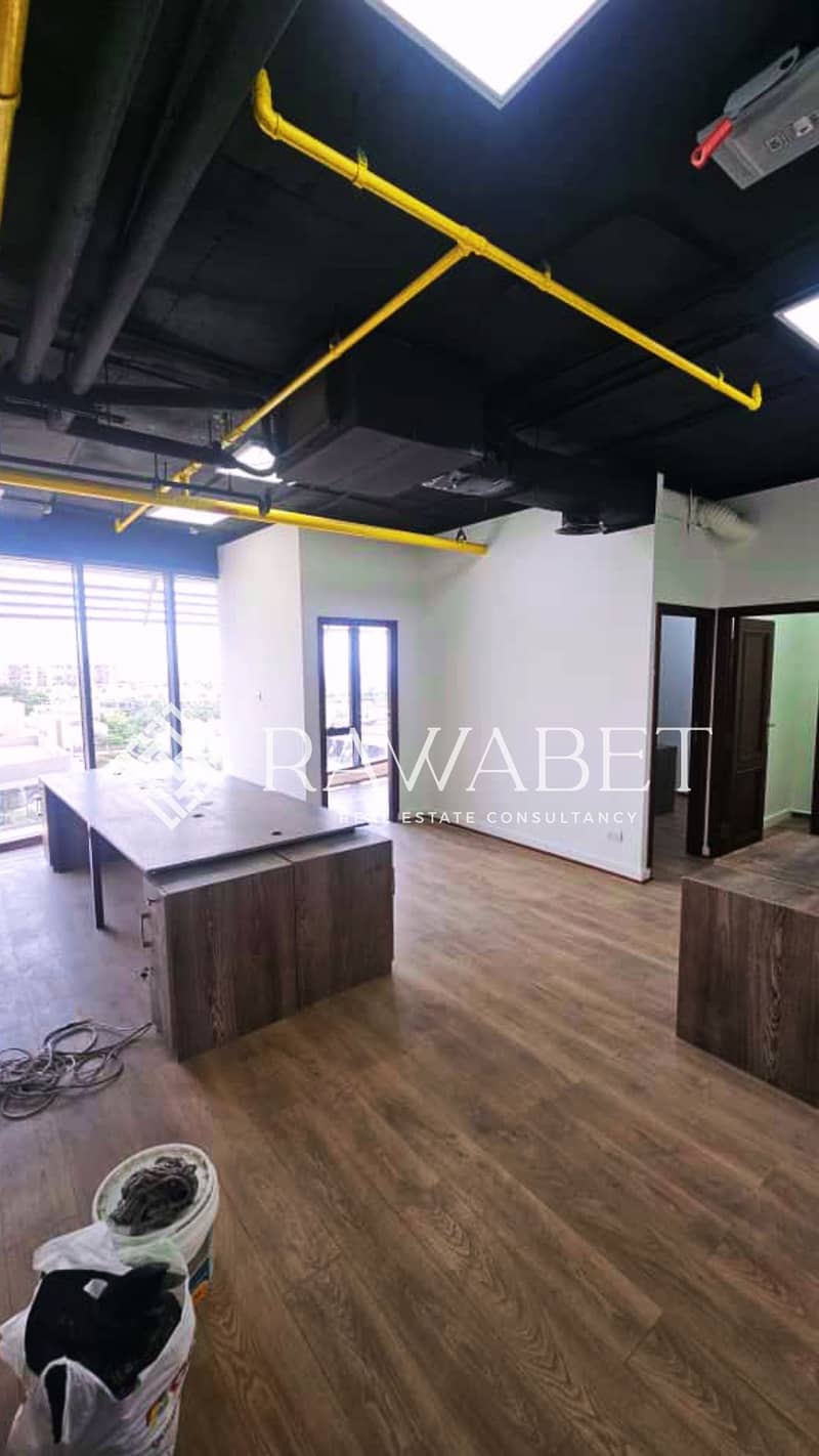 2 2D3C875E-E7F2-44D8-A52A-C5C5707B95E1. jpeg