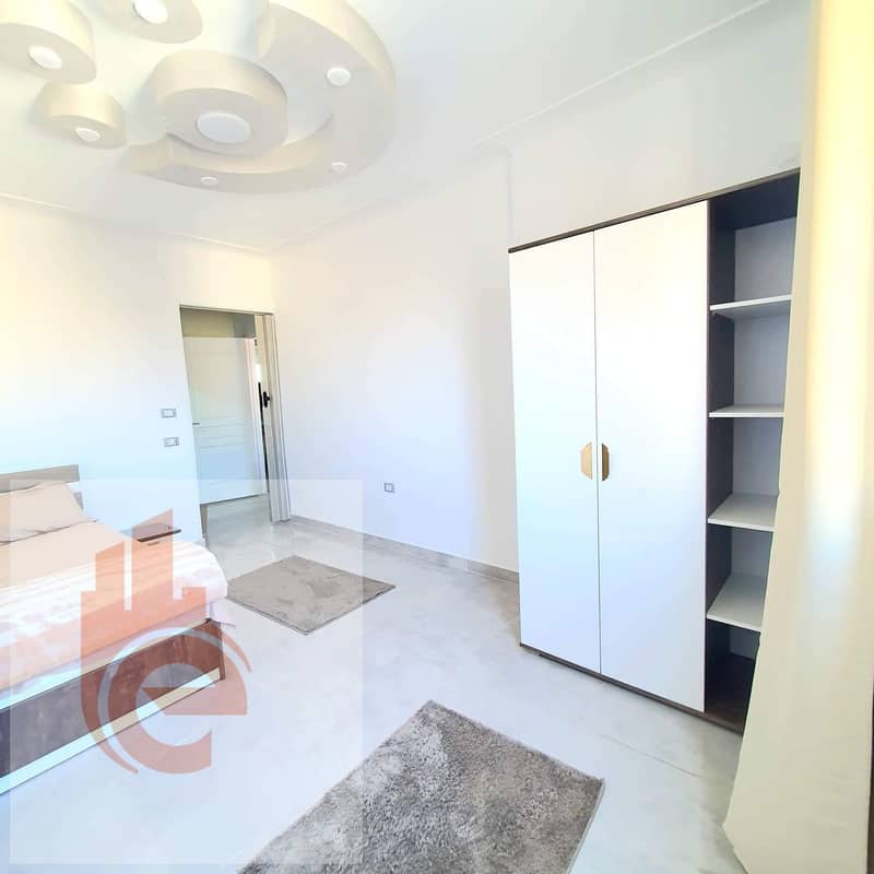 9 94f0a5fe-2acb-4992-9626-320337eaf628. jpg