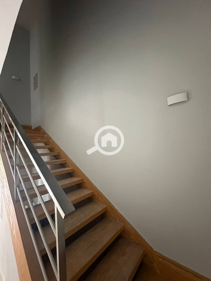 17 WhatsApp Image 2025-11-26 at 11.59. 09 PM. jpeg