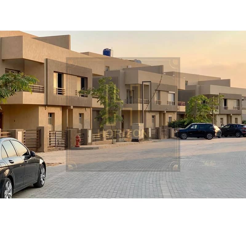 2 Villa-for-sale-in-The-Square-compound. jpg