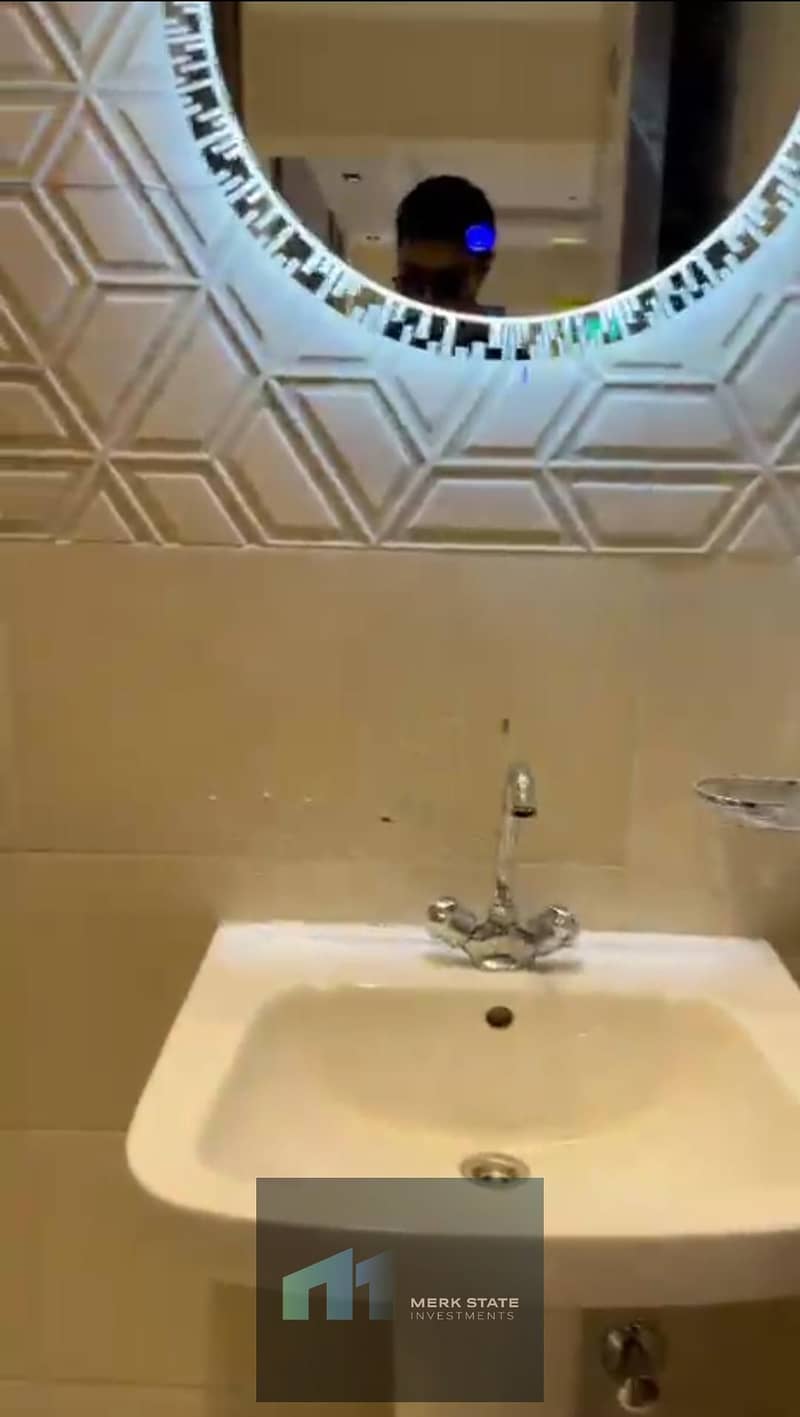 5 WhatsApp Image 2025-11-28 at 11.12. 35 PM (1). jpeg