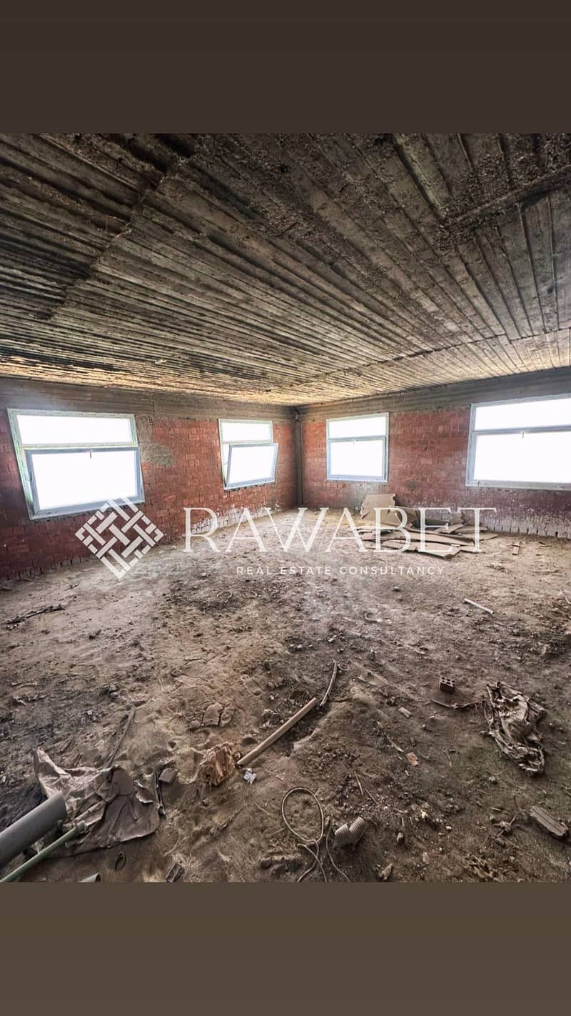 5 3982BADC-D780-450D-AC1E-4E4D79F8C0B8. jpeg