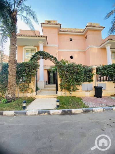 فیلا 4 غرف نوم للبيع في مدينة الشروق، القاهرة - photo_2023-12-06_21-35-27 (2). jpg