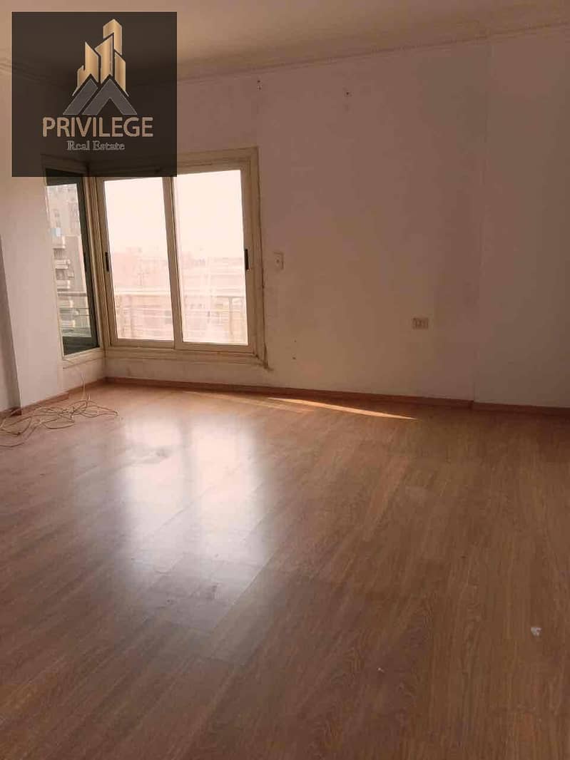 5 7adb45b5-f676-4c71-9f6b-9122481b6f8f. jpg