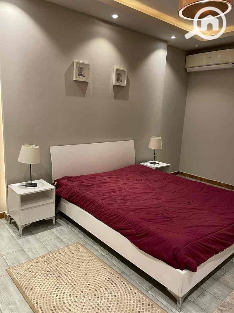 2 edc58bb0-251e-452e-a5ce-145856dc82ce. jpg