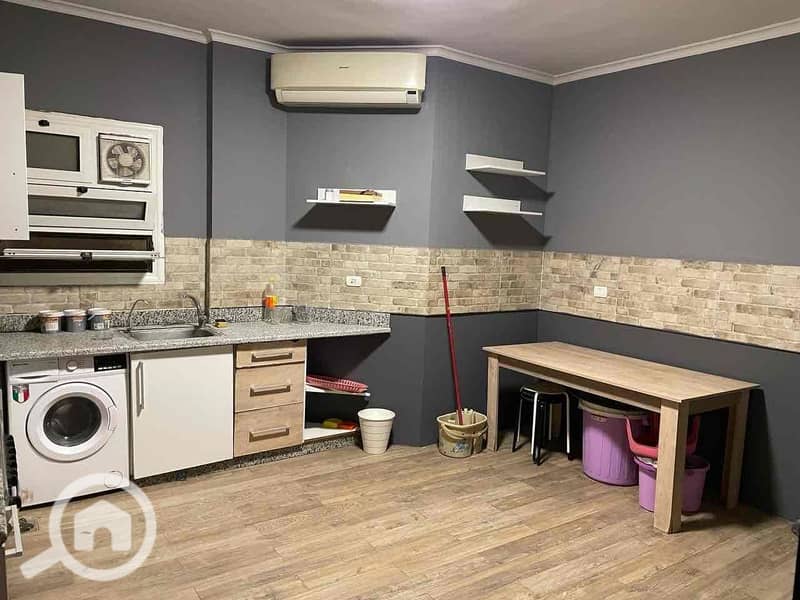 4 9e9f5405-5341-45fb-a554-842f530b5b8e. jpg