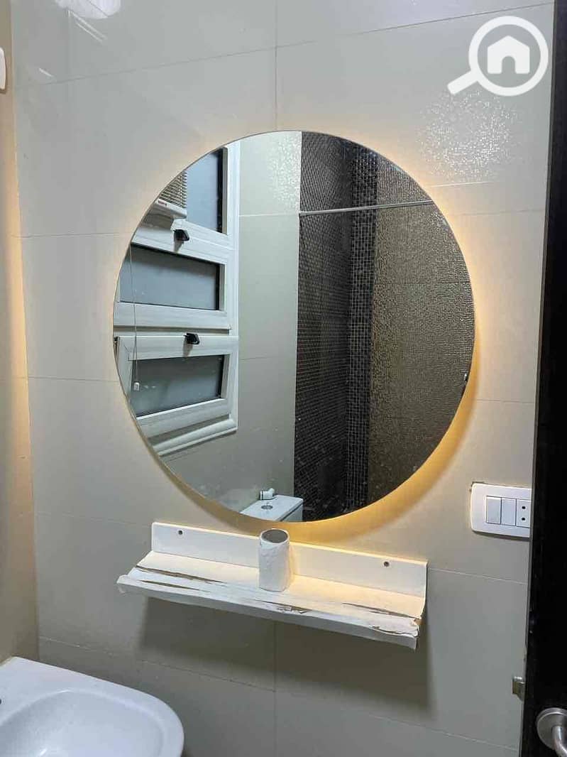 12 8120edc2-627b-4675-827c-7ea4730b6564. jpg