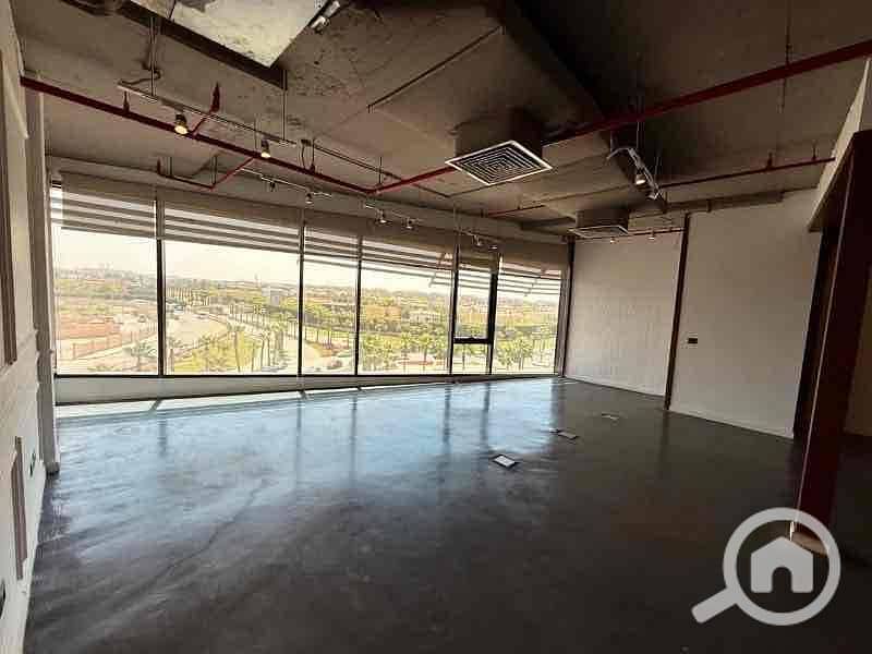 6 2418133e-e730-46c9-a6b0-b9cf276dd64b. jpg