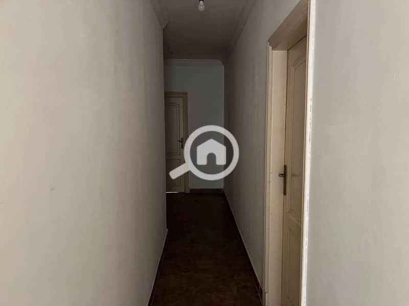 7 38750e3b-ece6-4ec1-bcdd-11e67bcd8d49. jpeg