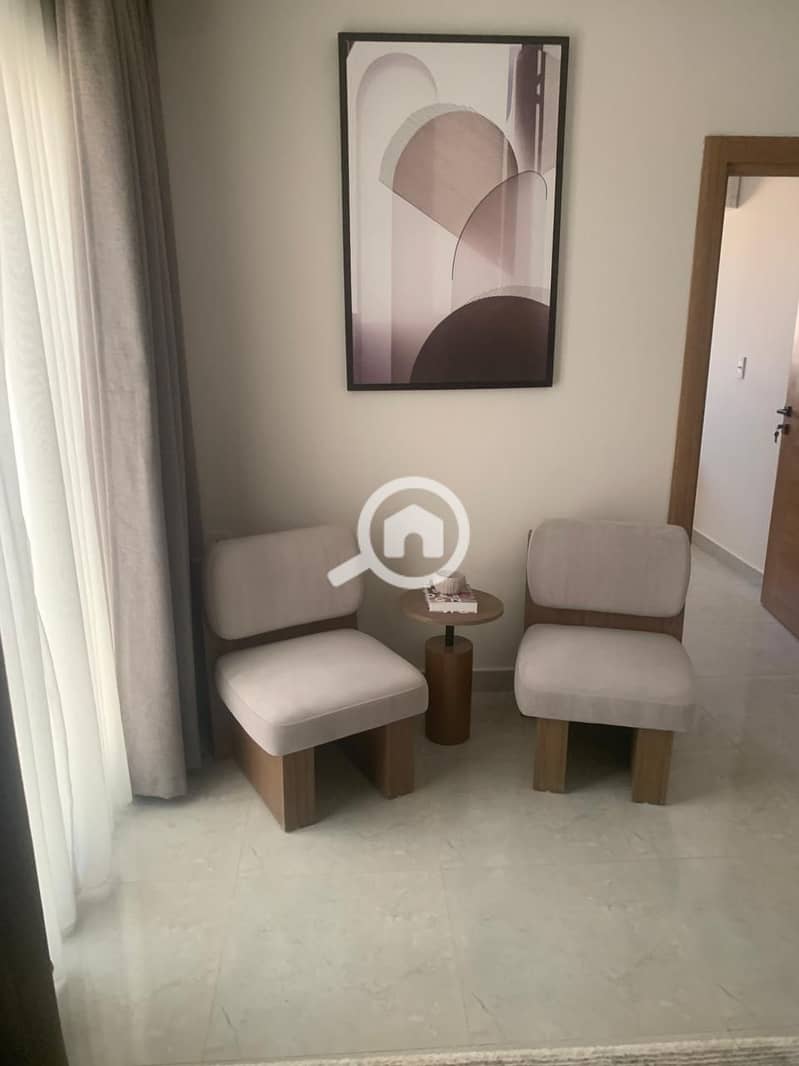 10 9527c8b4-d23f-43f8-8de0-9806440664e1. jpg