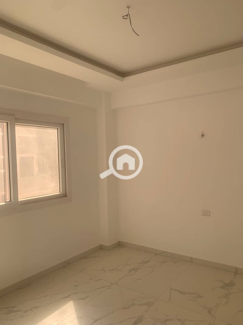 6 459fbae3-ef66-4295-b990-3acdf82c6339. jpg