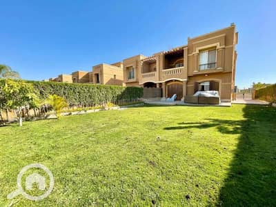 تاون هاوس 6 غرف نوم للبيع في الشيخ زايد، الجيزة - 424fe3f7-1340-4362-85f5-7b763781d6b4. jpg