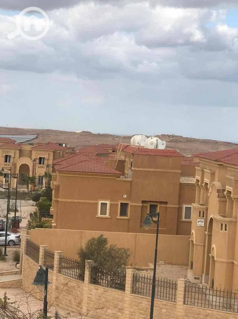 20 69e0f769-cb09-4940-be52-884a3faba1ad. jpg