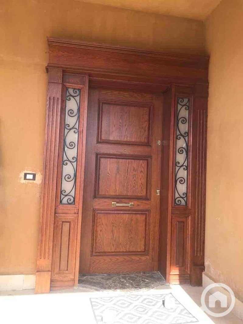 22 369b6267-a051-45de-890e-a657528653b8. jpg