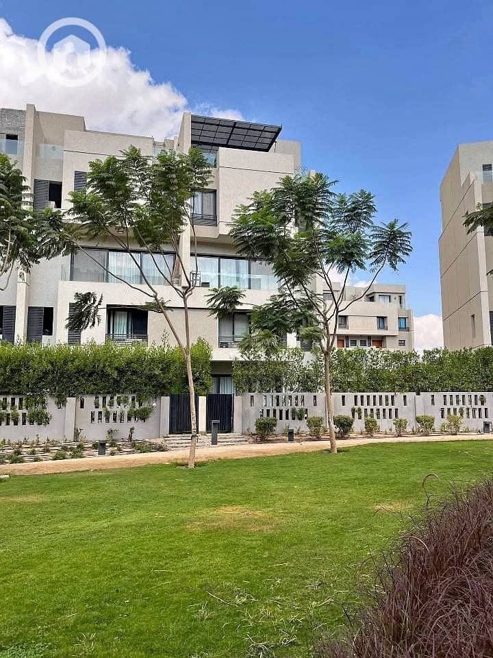 11 589642793_909342914751648_7910147791987998773_n. jpg