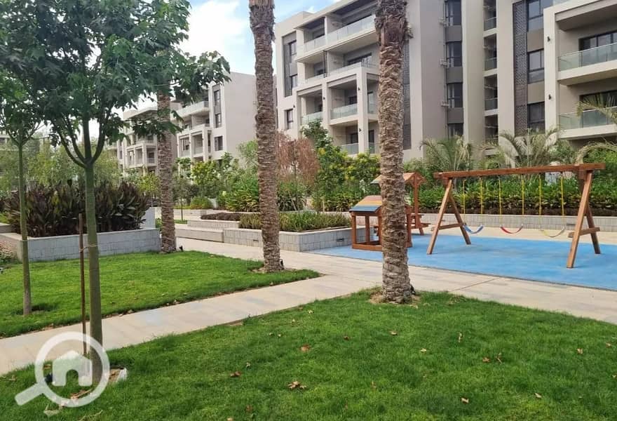 5 a3ad873c-5489-43ef-8ef2-599686bf25d4. jpg