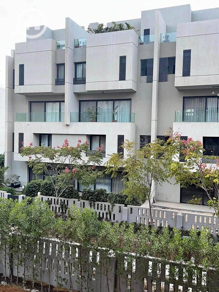 4 568562608_1120943946921815_8653691517006094567_n. jpg