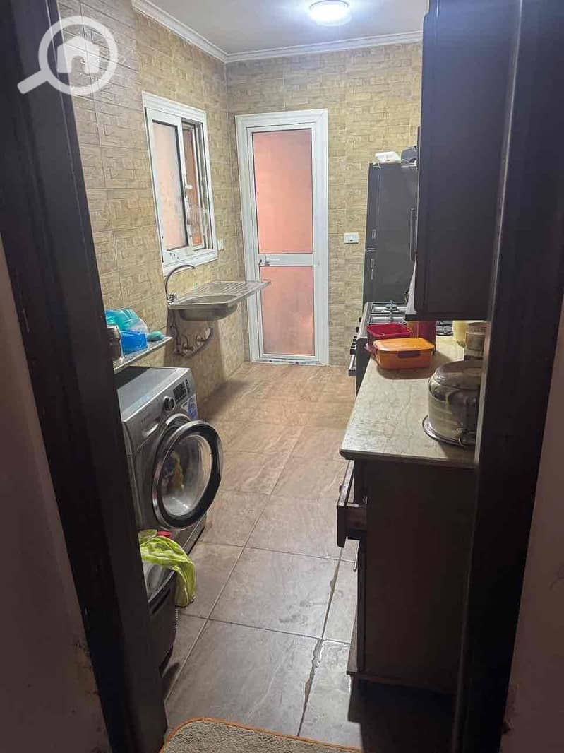 6 f68edb4b-9310-4e77-913b-0b170cacd6e5. jpg