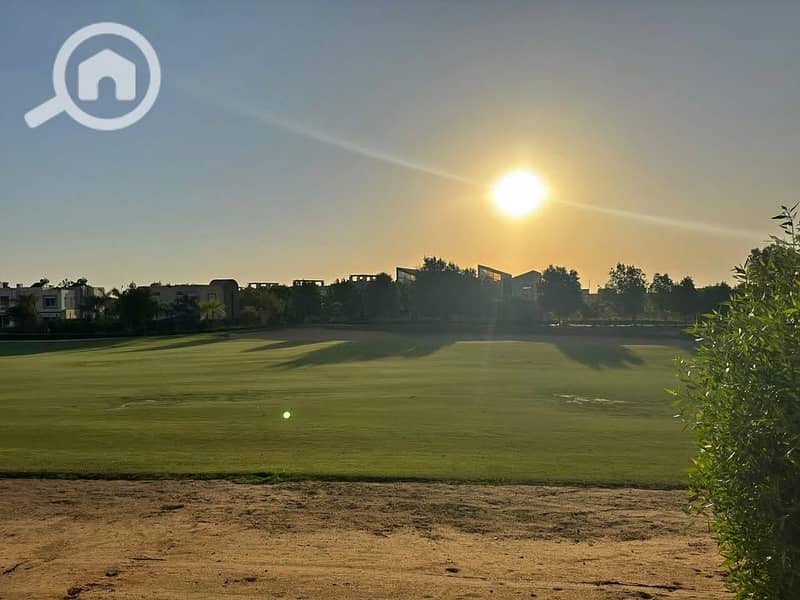 8 591545684_1525365105436232_2686181127992040728_n. jpg