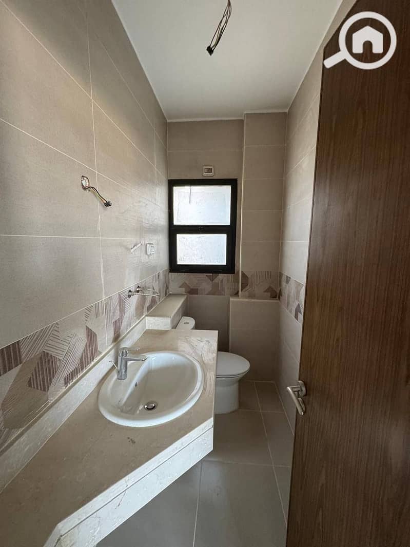 6 534152318_1481344219609555_7497730155287377379_n. jpg