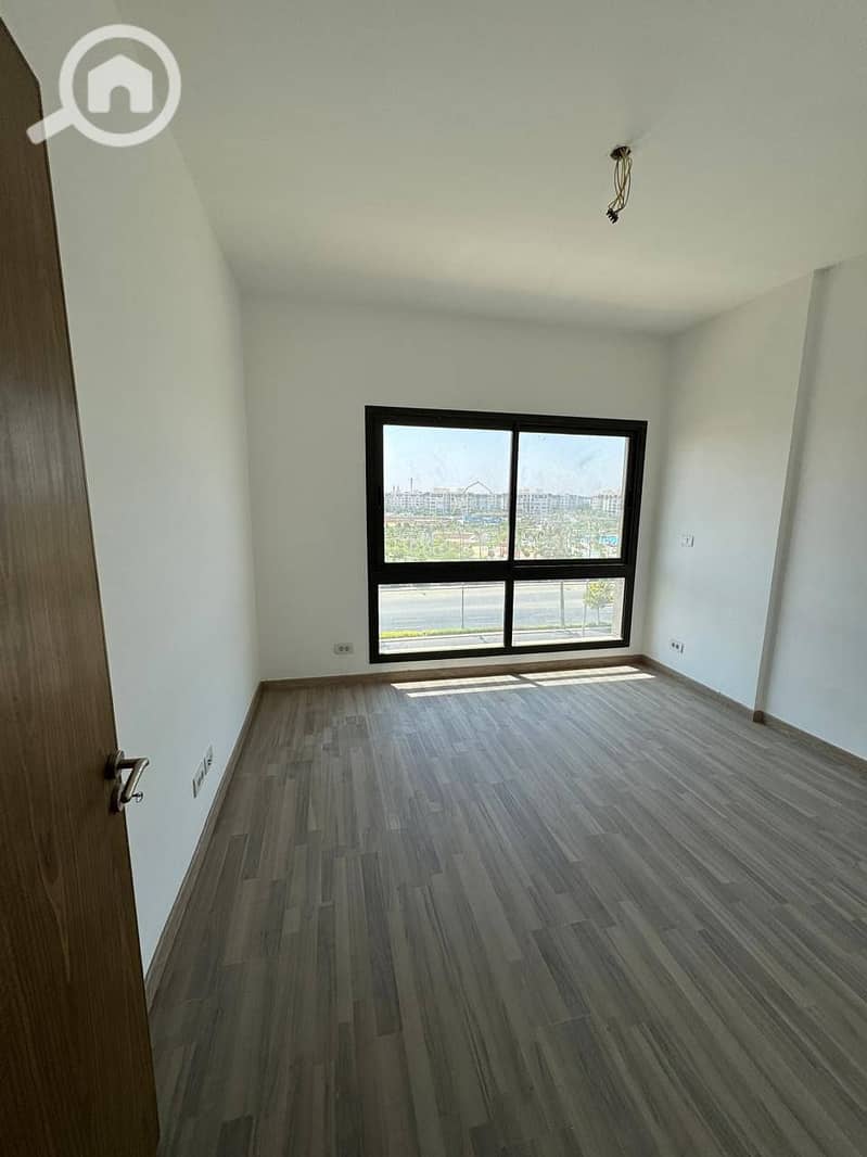 7 535021356_1481344482942862_88173374539896465_n. jpg