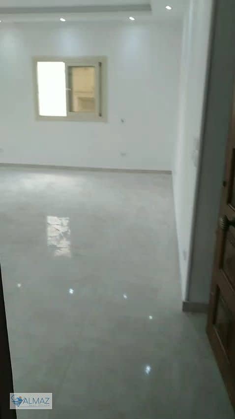 25 WhatsApp Image 2025-11-29 at 11.10. 22 AM (2). jpeg